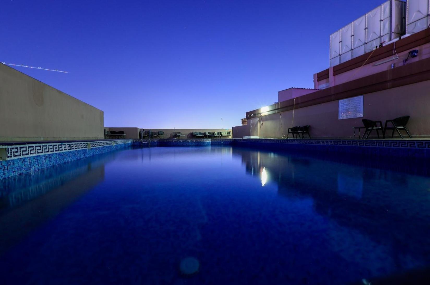 Best Western Premier M Four Hotel ドバイ エクステリア 写真