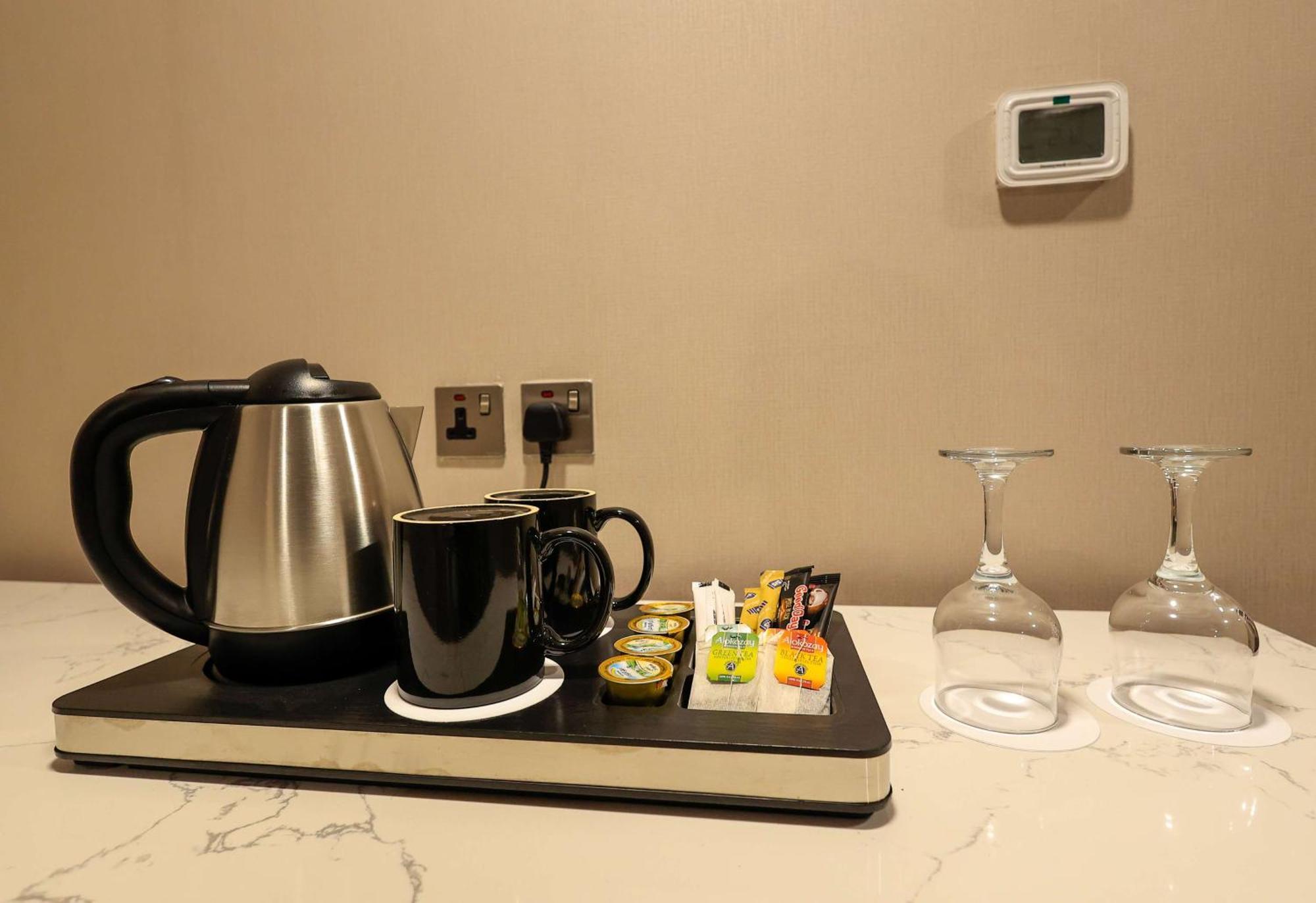 Best Western Premier M Four Hotel ドバイ エクステリア 写真