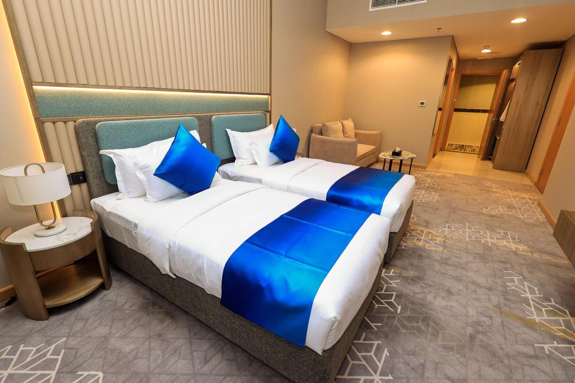 Best Western Premier M Four Hotel ドバイ エクステリア 写真