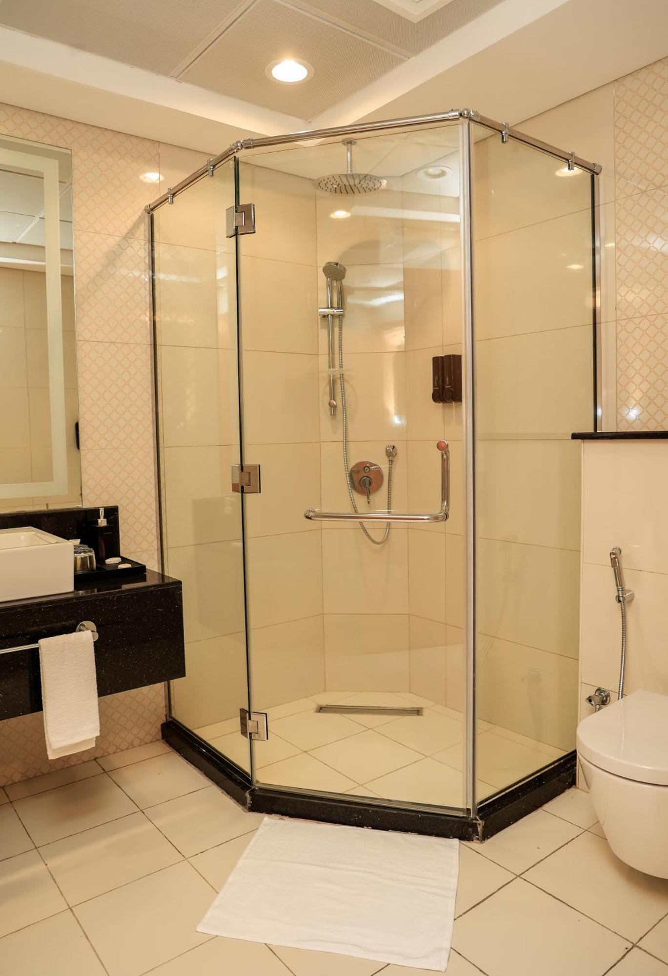 Best Western Premier M Four Hotel ドバイ エクステリア 写真