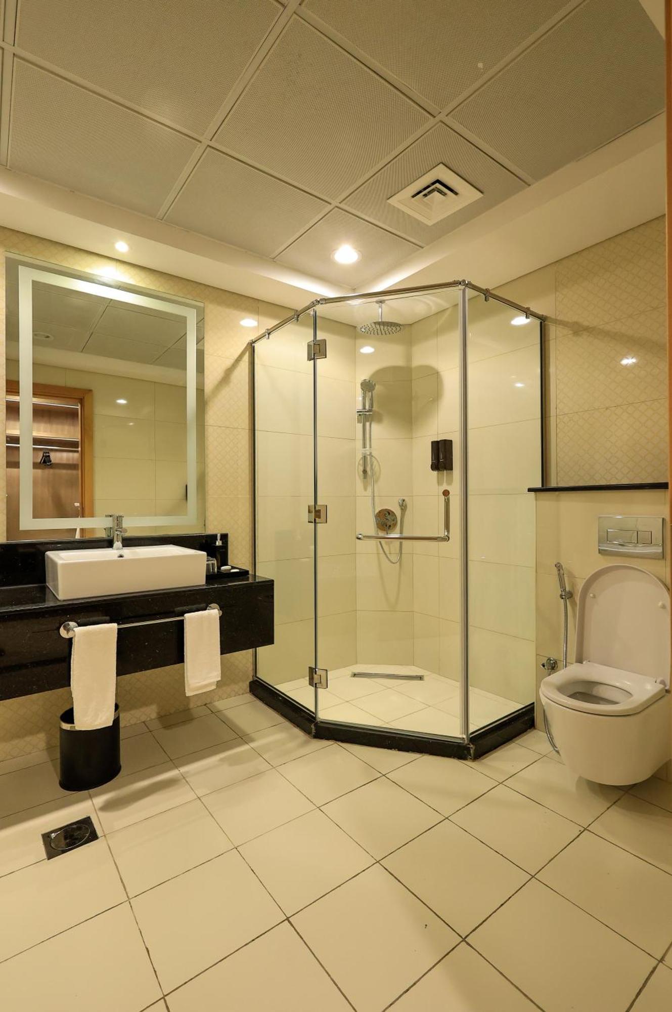 Best Western Premier M Four Hotel ドバイ エクステリア 写真